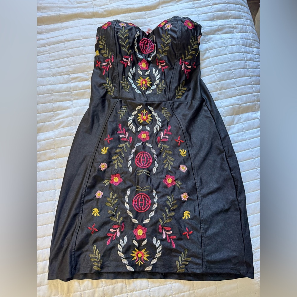 Embroidered Black Strapless Dress